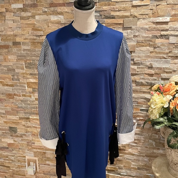 TOV Shift Dress - Picture 2 of 8